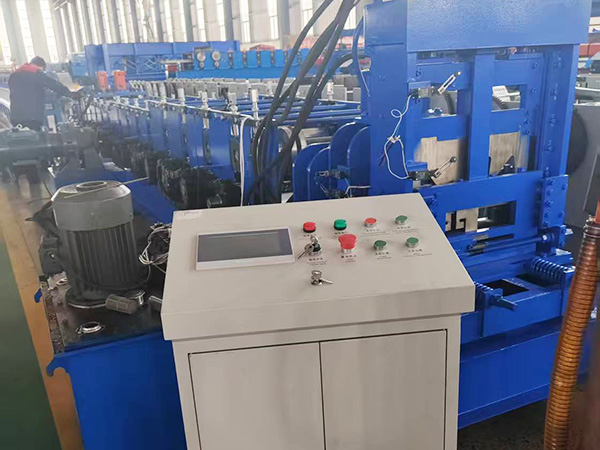 C Steel Roll Forming Machine
