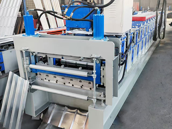 Cold Roll Forming Machine For Roof Sheet