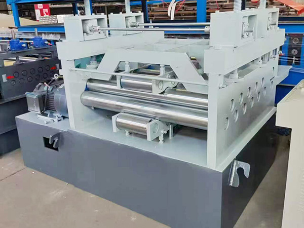 Fully Automatic Cut-To-Length Line
