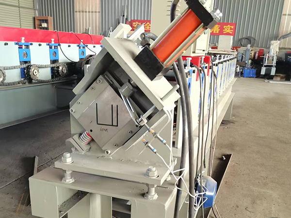 Keel Roll Forming Machine
