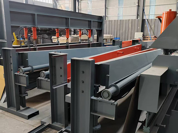 Plate Shearing Machine
