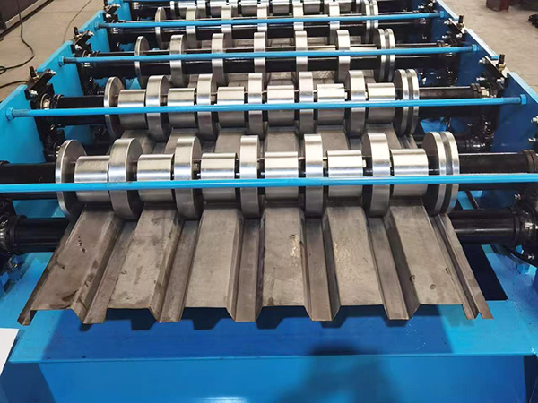 Shipping Container Wall Panel Forming Machine